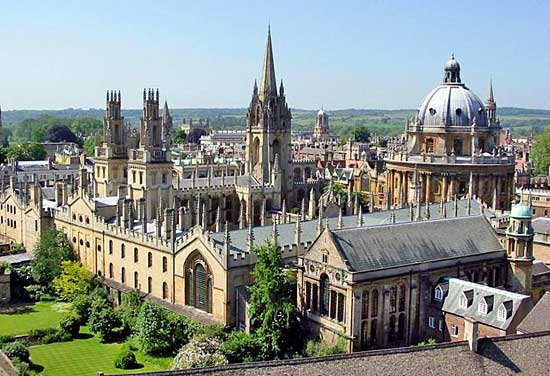 Universitas Oxford